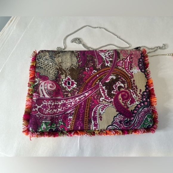 Bag embellished with beads mirrors and fringe - Picture 4 of 6